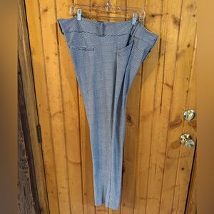 Torrid Women's Houndstooth Pants Size 20